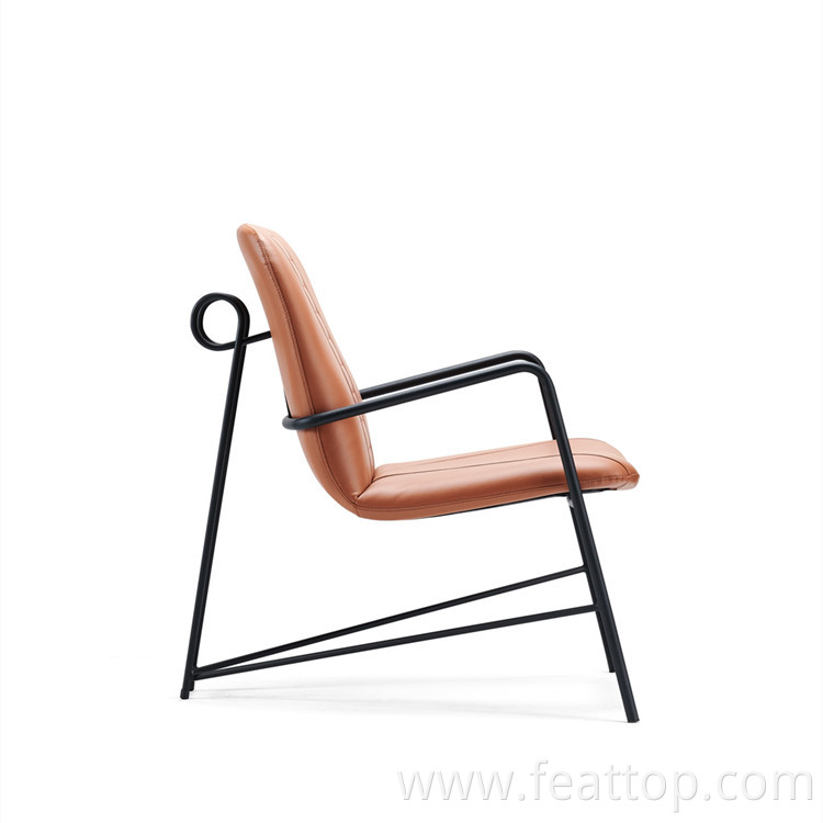 High Quality Italian Simple Design Lounge Chair Living Reclining Soft Lounge Chair